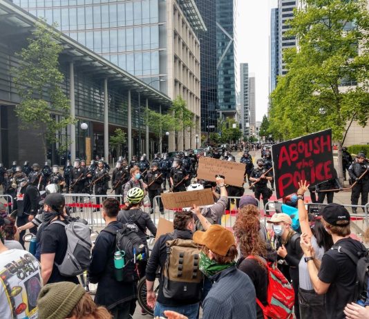 Day 6 of Protests: Nikkita Oliver Rallies Thousands, Mayor Durkan Backpedals