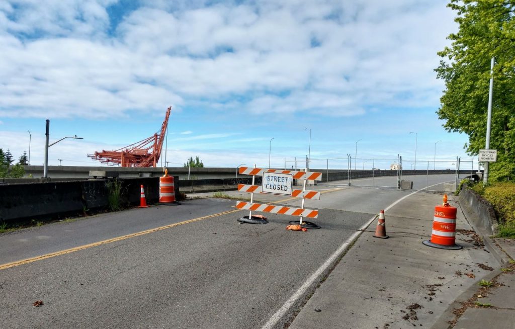 Streets Closed sign in Youngstown bars access to the West Seattle Bridge. (Photo by Doug Trumm)