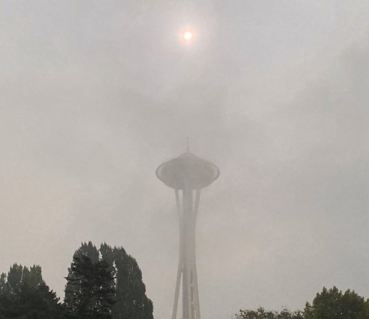 Op-Ed: Harrell’s Anemic Growth Plan Is Not ‘Space Needle Thinking’ Space Needle shrouded in wildfire smoke from Oregon and California in late summer 2020.