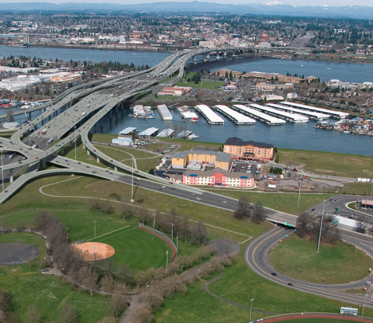 Columbia River Crossing Freeway Project Is Back An aerial view of a large highway bridge.
