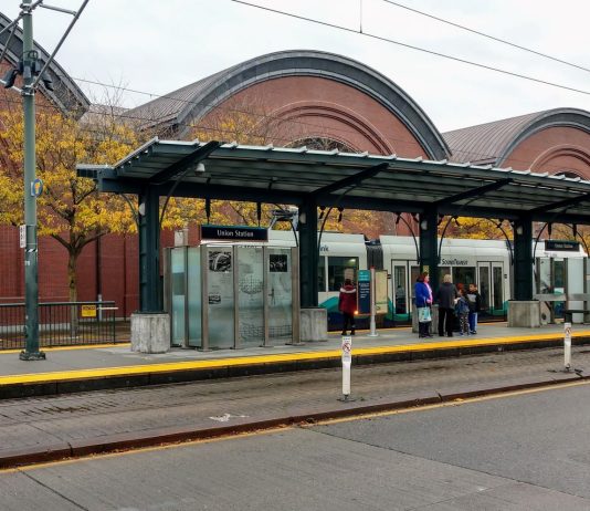 Transpo Notes: Community Transit Plans, Stride S3 Reaches 60% Design, and Tacoma Streetcar Vehicles Arrive