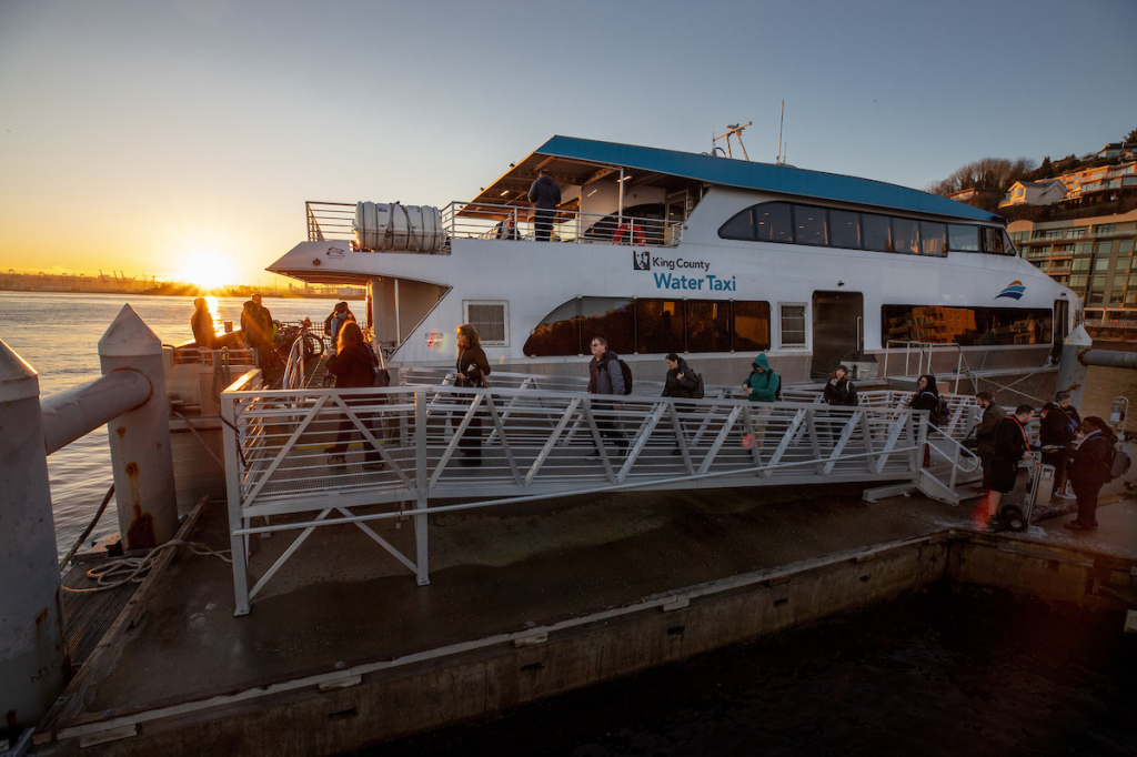 Metro Pours Some Cold Water On A Kenmore Seattle Water Taxi The Urbanist