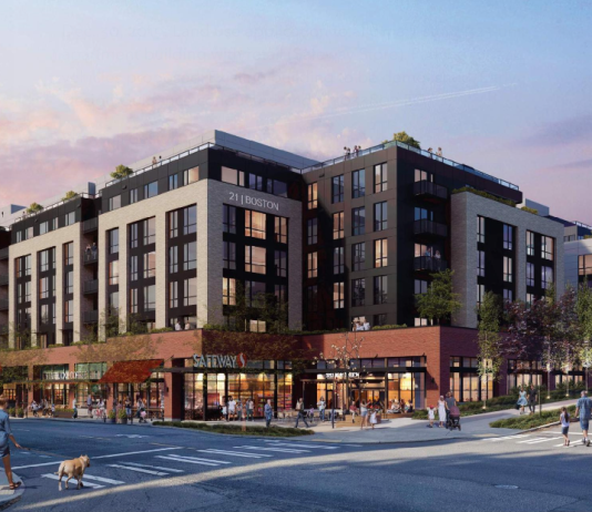 West Design Review Board Withholds Approval for 323 Homes Atop Queen Anne Safeway