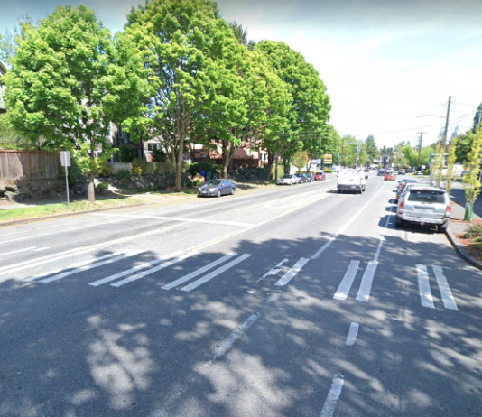 Final Stretch of Protected Bike Lanes Around Green Lake Put On Hold