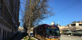 A Route 44 bus on 15th Ave NE.
