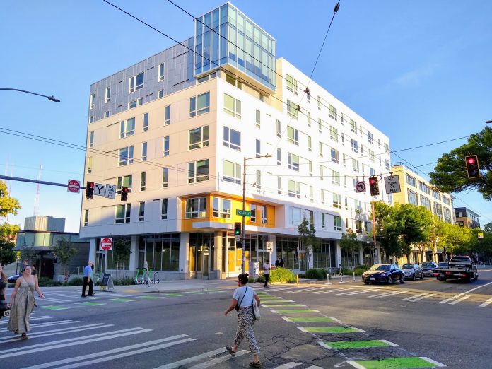Pedestrian deaths on rise again