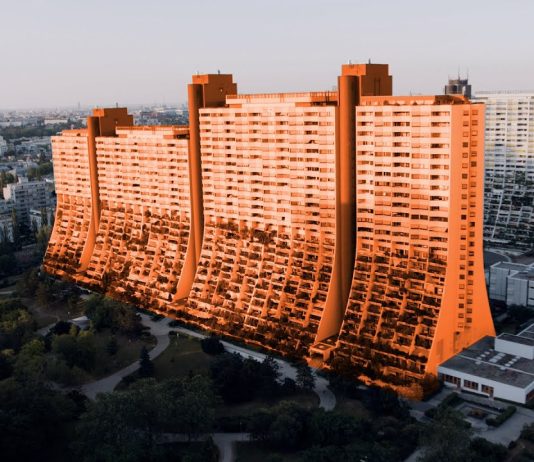 Sunday Video: Vienna’s Radical Idea? Affordable Housing For All