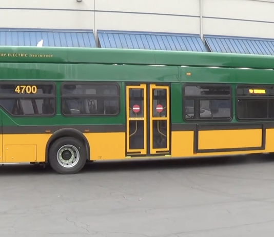 Metro Gets First 40-Foot New Flyer Battery Bus, Ambitious on Zero-Emissions Fleet