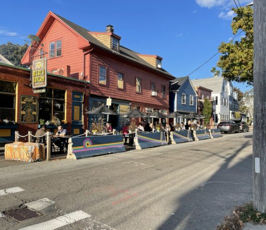 What We’re Reading: Stop Sprawl, Mass Timber, and De-Stroadification