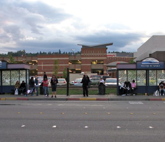 Transit Rider’s Union Leads Coalition Seeking to Raise Tukwila’s Minimum Wage