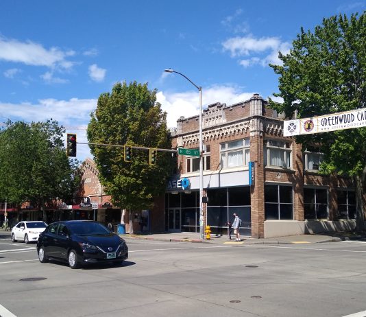 Seattle Seeks $5 Million Upgrade for Greenwood Signals to Save 1 Minute in Travel Time