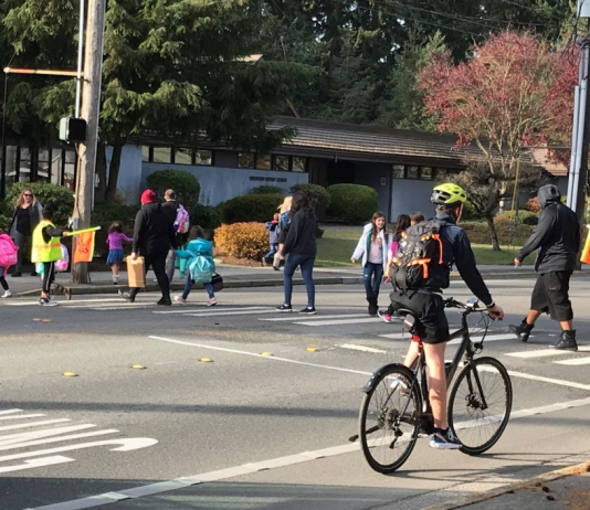 Lynnwood Considers Toothless Complete Streets Ordinance
