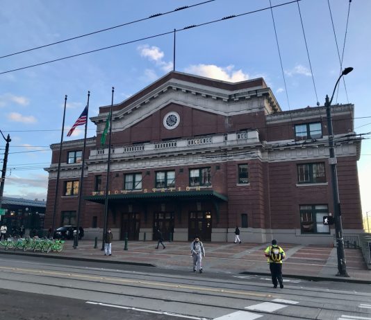 Incomplete Analysis Overlooks Rider Delay Caused by Skipping Union Station Hub