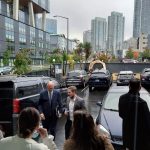 Governor Jay Inslee in Civic Hotel parking lot 20221102