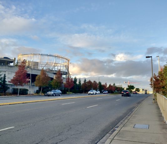 South King County Sees Alarming Jump in Pedestrian Fatalities A wide street flanked by a narrow sidewalk.