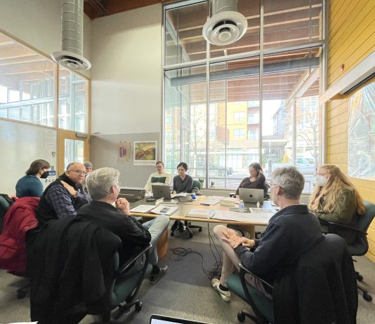 Ballard’s Historic District Board Looks to Blow the Roof Off Street Cafes