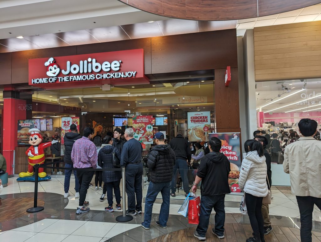 A line out the door at the Southcenter Jolibee