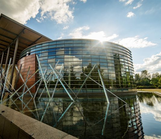 Redmond Swoops In To Save Kenmore’s Cancelled Low-Income Housing Project