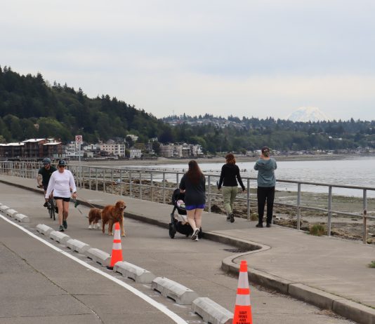 Seattle Transforms Alki Point Street with Added Walking and Rolling Space