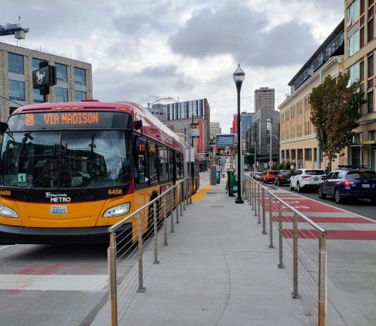 Metro Works to Smooth Out Bumpy RapidRide G Launch
