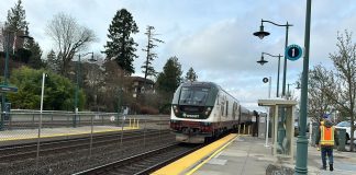 Op-Ed: Legislature Should Advance Amtrak Planning in Central and Eastern Washington An Amtrak Cascades train pulls out of Mukilteo Station.