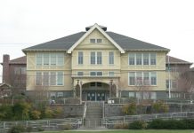 Op-Ed: Seattle Public Schools Enrollment Practices Starve Schools and Harm Students