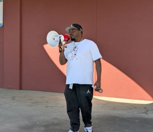 Seattle School Board Considers Returning Police to Garfield High