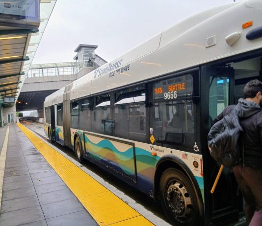 Sound Transit Greenlights Overnight Express Bus to Sea-Tac Airport