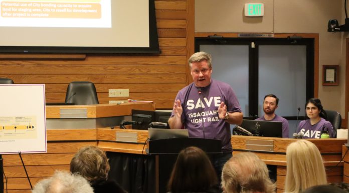 Eastsiders Pack ‘Save Issaquah Light Rail’ Rally